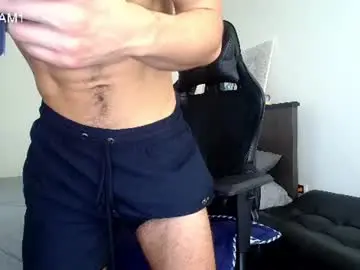 Chaturbate Free Porn Cam of liaam1