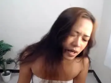 Chaturbate Nude Webcam of sexyybea18