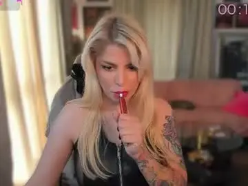 Chaturbate Free Live Porn of unicornsandboobs