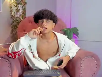 Chaturbate Free Porn Cam of _taylor_black