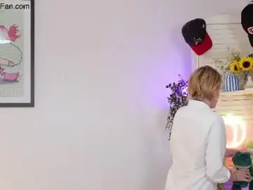 Chaturbate Sex Cam of island_peach