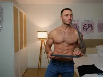 Chaturbate Live Sex Cam of kevin_geo