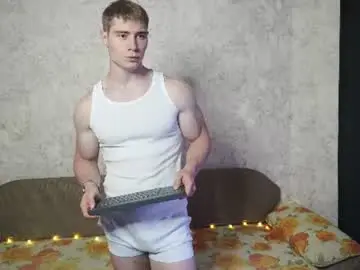 Chaturbate Live Sex Cam of kevin_geo