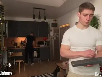 Chaturbate Free Porn Cam of kevin_geo