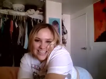 Chaturbate Live Sex Cam of madammarie1996