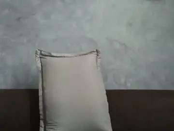 Chaturbate Best live sex cam show of milavelvet_