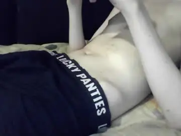 Chaturbate Sex Cam of skinnycuteman