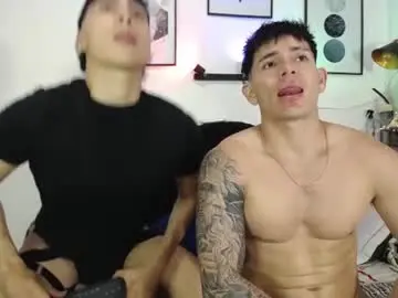 Chaturbate Nude Webcam of thomas_and_lyan