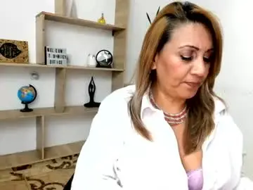 Chaturbate Live Sex Cam of yayita_mature