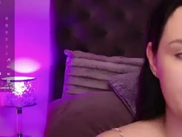 Chaturbate Adult Webcams of debinnyneanalover