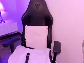 Chaturbate Sex Cam of emma_walton_