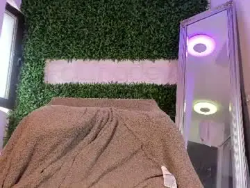 Chaturbate Free Porn Cam of hotfallingdevil