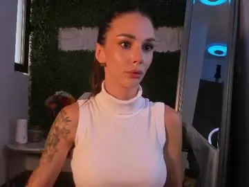 Chaturbate Live Porn of hotfallingdevil