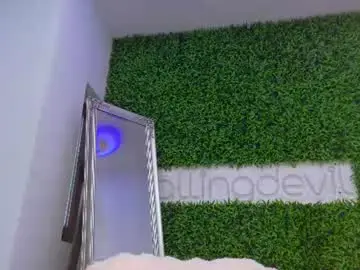 Chaturbate Sex Cam of hotfallingdevil