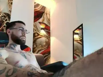 Chaturbate Sex Chat of luke_davis01