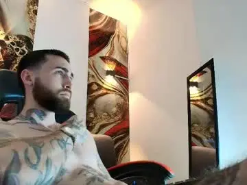 Chaturbate Nude Webcam of luke_davis01