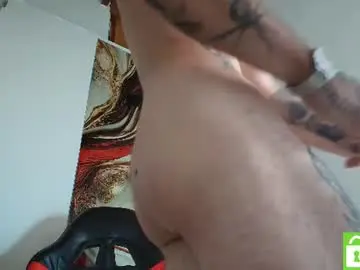 Chaturbate Live Porn of luke_davis01