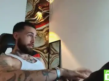 Chaturbate Live Sex of luke_davis01