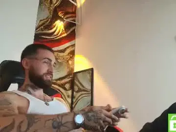 Chaturbate Free Live Porn of luke_davis01