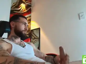 Chaturbate Adult Webcams of luke_davis01