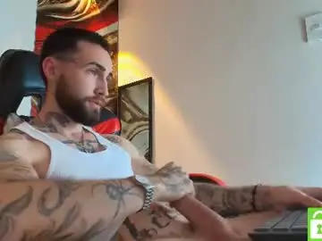 Chaturbate Free Porn Cam of luke_davis01