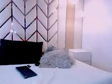 Chaturbate Free Porn Cam of raven_luxx