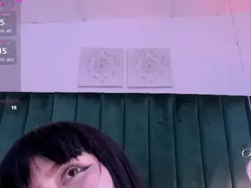 Chaturbate Sex Chat of raven_luxx