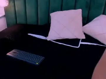 Chaturbate Adult Webcam of raven_luxx