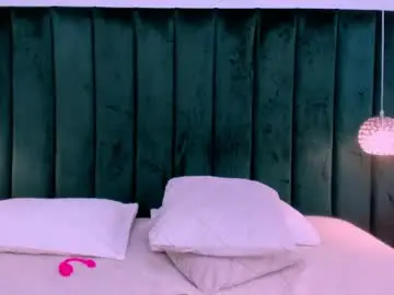 Chaturbate Sex Chat of raven_luxx