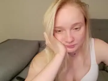 Chaturbate Watch Live Sex Cams of shawty_miia