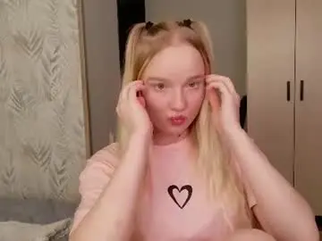 Chaturbate Adult Video Chat of shawty_miia