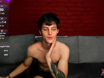 Chaturbate Live Sex Cam of adam_porrter