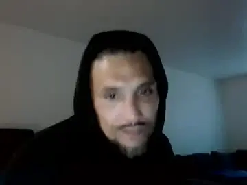 Chaturbate Free Porn Cam of davelovesmissbehave