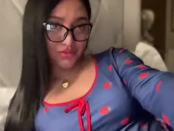 Chaturbate Live Sex Cam of foxyluscious