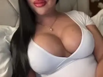 Chaturbate Free Live Porn of foxyluscious