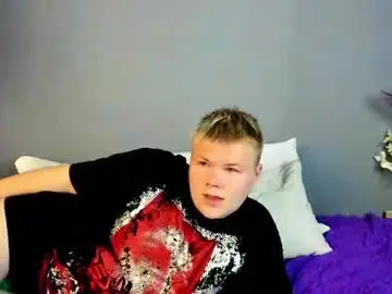 Chaturbate Live Porn of mark_brain