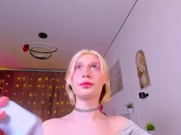Chaturbate Sex Cam of mikaella_nicole