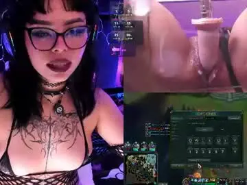 Chaturbate Nude Webcam of nyveth