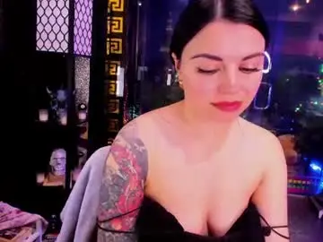 Chaturbate Free Porn Cam of alma_pearl