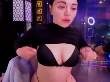 Chaturbate Adult Webcam of alma_pearl