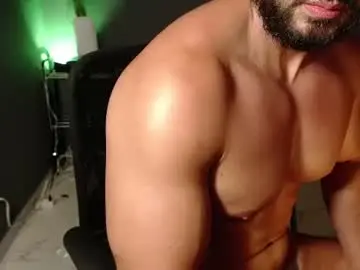 Chaturbate Live Porn of chris_magnum_