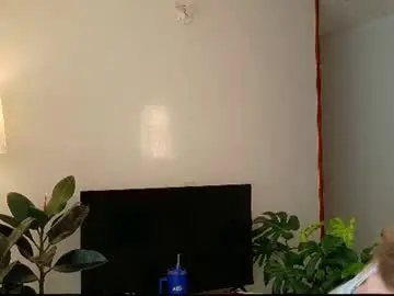 Chaturbate Best live sex cam show of ivonnybonita_