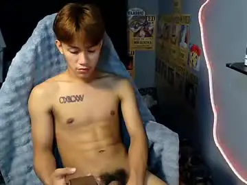 Chaturbate Free Live Porn of naugthyboyloy
