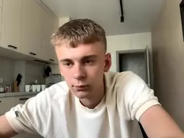 Chaturbate Live Sex Cam of solofury