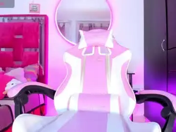 Chaturbate Sex Cam of isa_lovestory