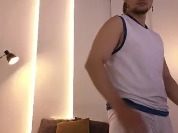 Chaturbate Watch Live Sex Cams of jake_muller1