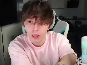 Chaturbate Live Porn of jayce_icestone