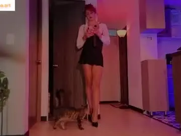 Chaturbate Watch Live Sex Cams of julianna_saenz