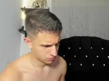 Chaturbate Nude Webcam of kevin_ahs1