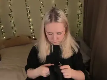 Chaturbate Adult Video Chat of miora_nox